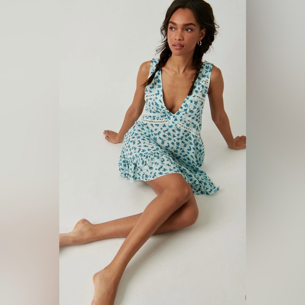 Free People Let It Happen Mini Slip